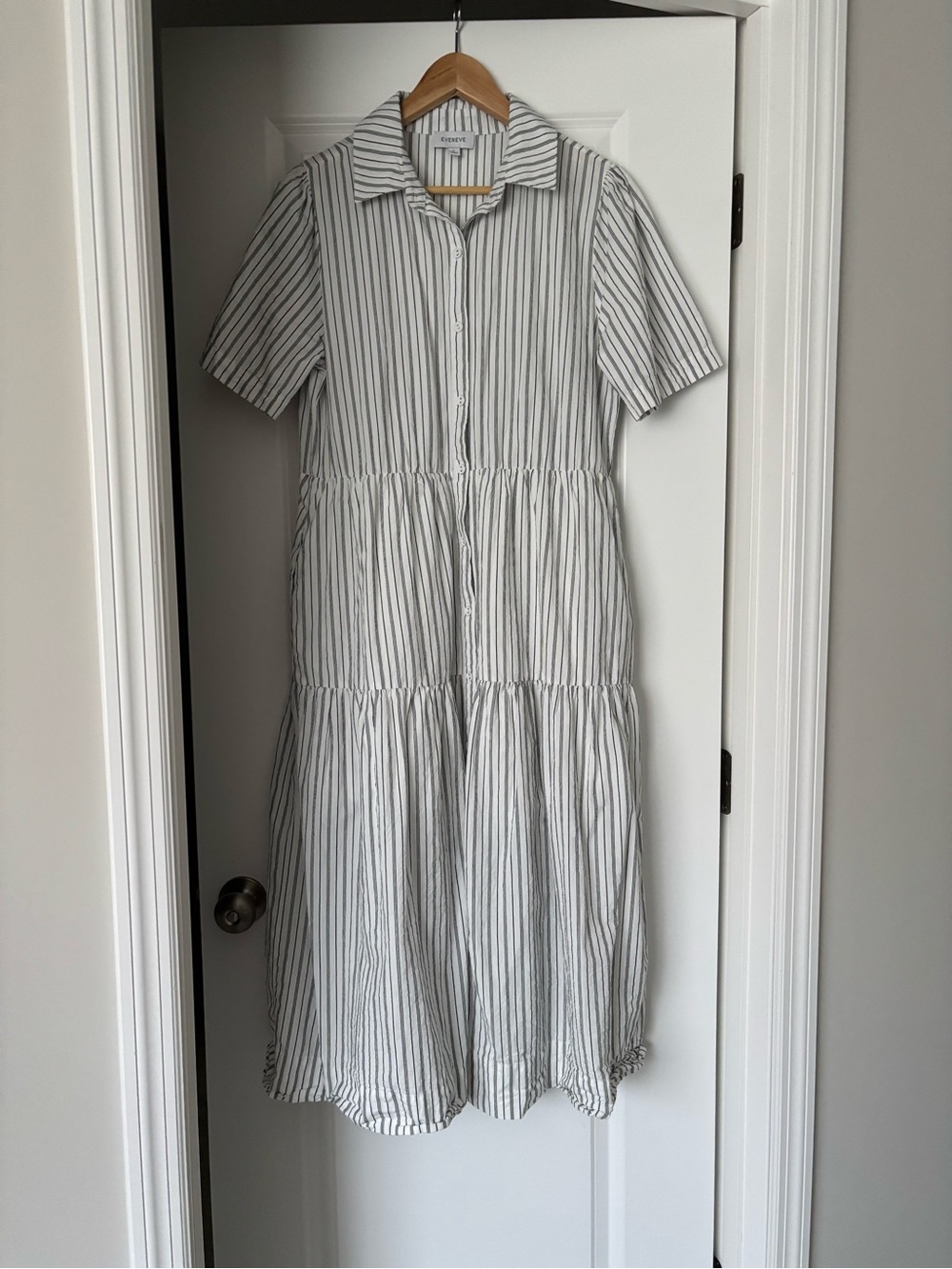 Evereve White Striped Button Midi Dress